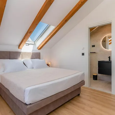 Aurora Appartement